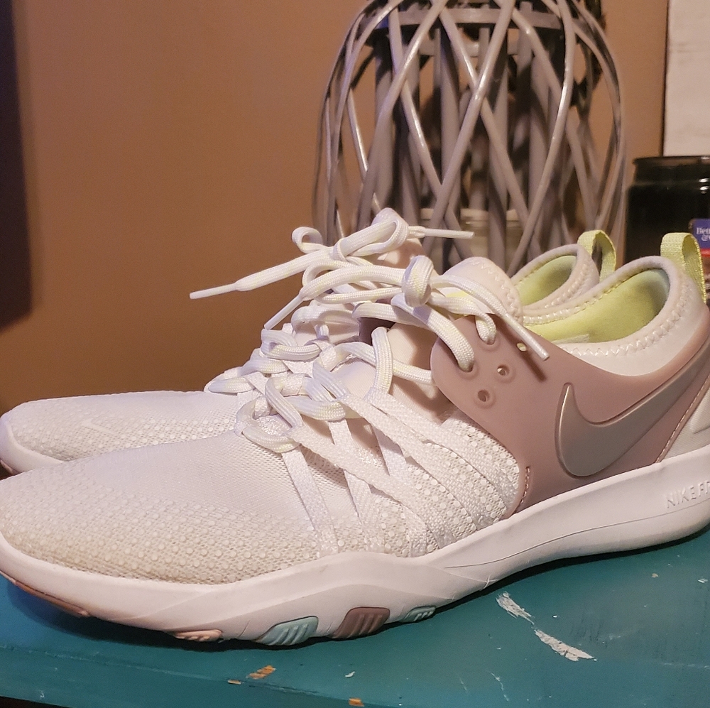 Nike shoes